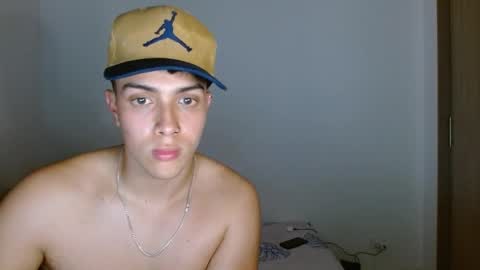 edwisalvatore online show from January 9, 3:04 am