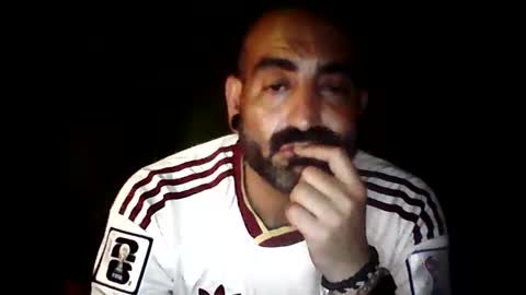 eemmee708927 online show from May 26, 1:23 am