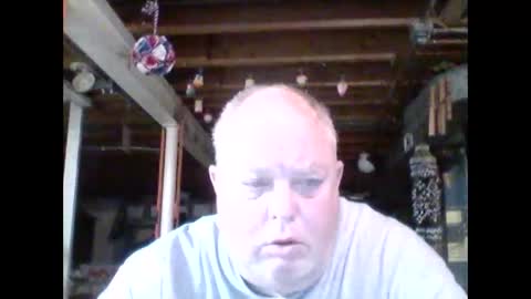 efriff online show from May 18, 10:54 am