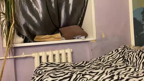 Eitan online show from November 5, 4:53 pm