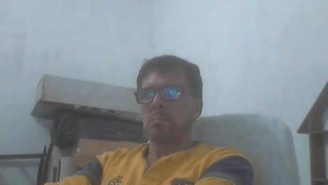 el_principe_veryhot online show from April 16, 5:07 am