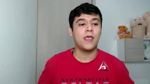Snapshot of elandor__79876 chatting on October 17, 10:41 am elandor online show from October 17, 10:41 am