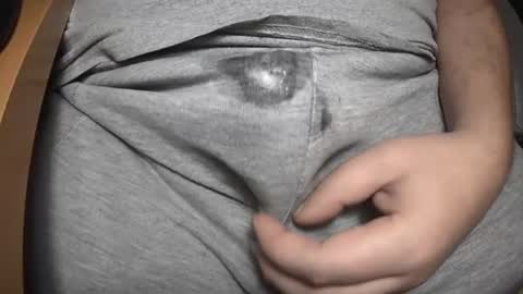 Snapshot of elbarto0o chatting on December 19, 8:02 am elbarto0o online show from December 19, 8:02 am