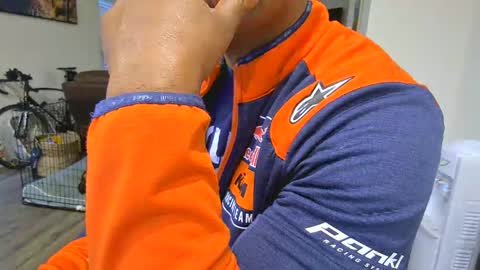 eldongue2024 online show from December 2, 1:03 pm