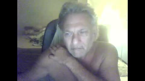 elgreko11 online show from September 19, 4:13 am