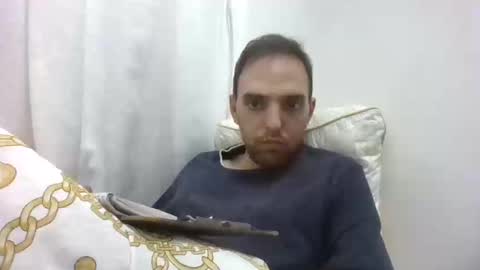 eli online show from December 1, 6:22 pm