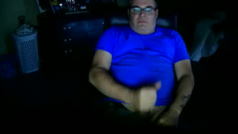 elierpons73 online show from May 28, 7:34 pm