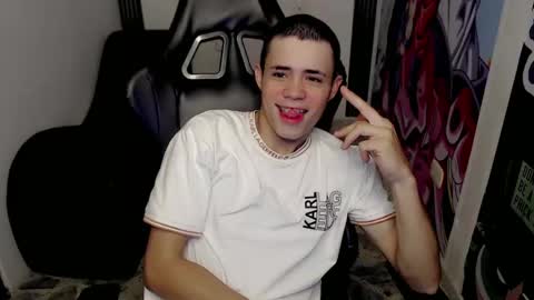 bby-santy online show from February 12, 12:33 pm