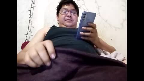 elimposstor online show from January 11, 8:01 pm