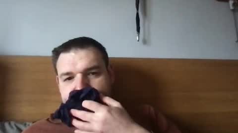 Snapshot of eliot26 chatting on February 16, 10:21 am e26 online show from February 16, 10:21 am