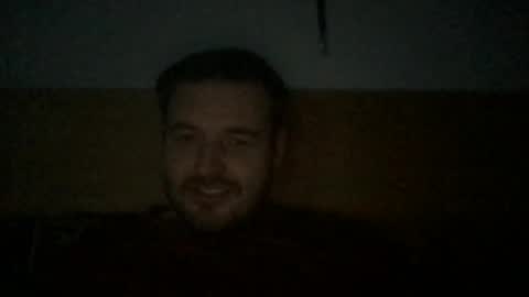 Snapshot of eliot26 chatting on December 29, 9:52 pm e26 online show from December 29, 9:52 pm