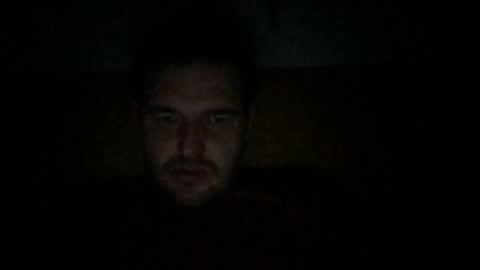 Snapshot of eliot26 chatting on December 25, 2:03 am e26 online show from December 25, 2:03 am