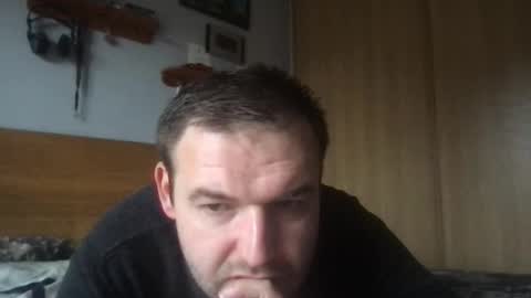 Snapshot of eliot26 chatting on December 2, 12:49 pm e26 online show from December 2, 12:49 pm
