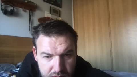 Snapshot of eliot26 chatting on September 28, 4:05 pm e26 online show from September 28, 4:05 pm