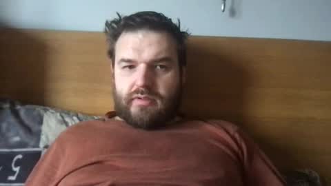Snapshot of eliot26 chatting on February 4, 10:32 am e26 online show from February 4, 10:32 am