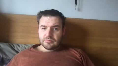 Snapshot of eliot26 chatting on December 24, 11:38 am e26 online show from December 24, 11:38 am