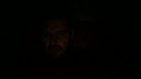 Snapshot of eliot26 chatting on January 2, 12:23 am e26 online show from January 2, 12:23 am