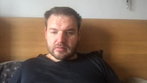 Snapshot of eliot26 chatting on October 1, 11:03 am e26 online show from October 1, 11:03 am