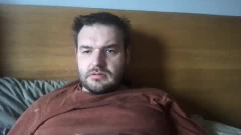 Snapshot of eliot26 chatting on December 31, 11:09 am e26 online show from December 31, 11:09 am