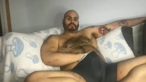 elmatahombre33 online show from April 21, 2:04 am