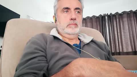 fer online show from January 15, 2:31 pm