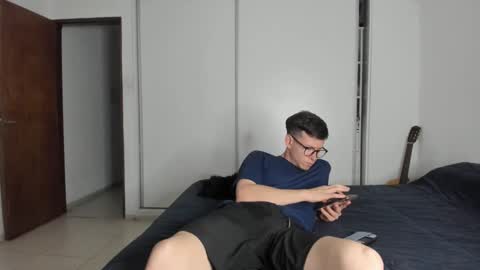 elnenedearg online show from November 13, 1:54 am