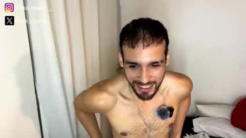 emanuell___ online show from April 21, 2:51 am