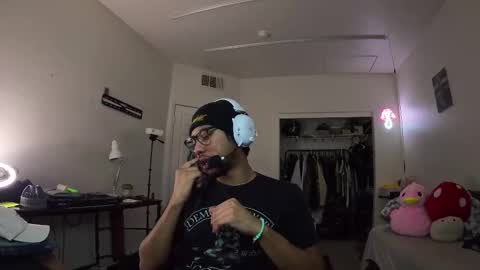 embersboudoir online show from November 5, 4:14 am