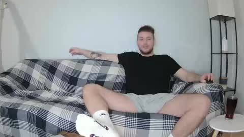 Englishladxxx online show from February 28, 11:15 pm