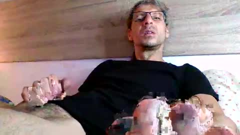 Snapshot of enri222 chatting on October 12, 10:04 pm rineking online show from October 12, 10:04 pm