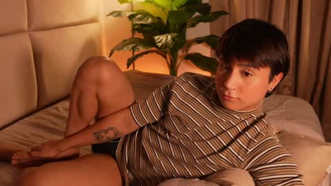 Call me Sweet online show from April 6, 7:58 pm