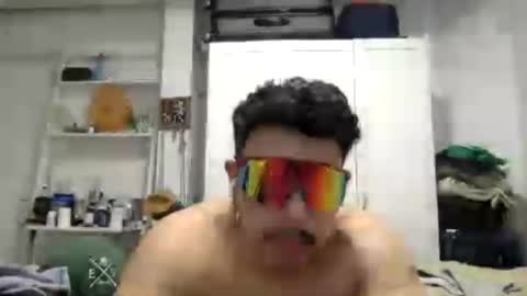 enzo_giovan online show from June 22, 3:25 am