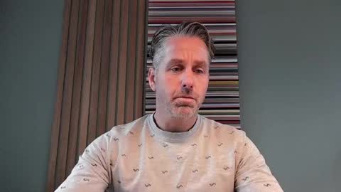 Enzos Massive Cock online show from November 3, 12:20 pm