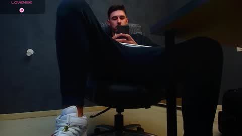 EnzoRace online show from October 7, 7:01 am