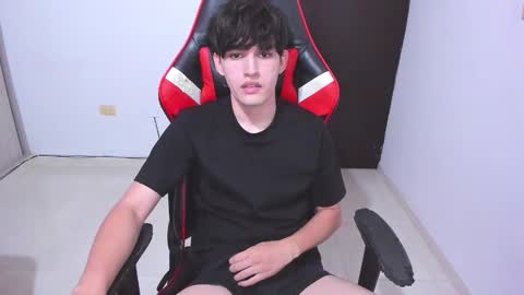 eren_tatakae online show from March 10, 1:55 am