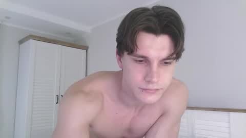 Eric Crush online show from February 16, 3:59 am