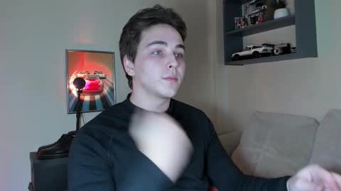 Eric online show from November 30, 8:11 pm