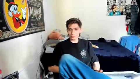 erick_de_rossee online show from August 5, 7:08 pm