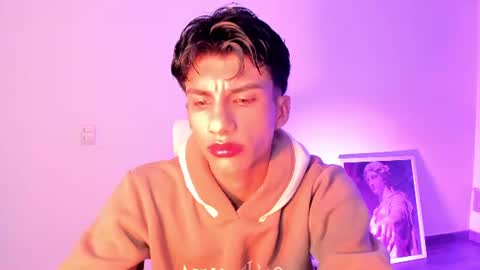 erick online show from July 9, 8:40 am