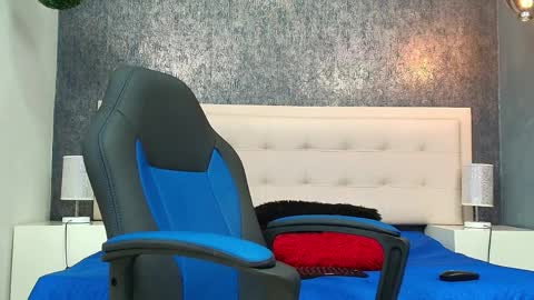   online show from April 5, 4:42 am