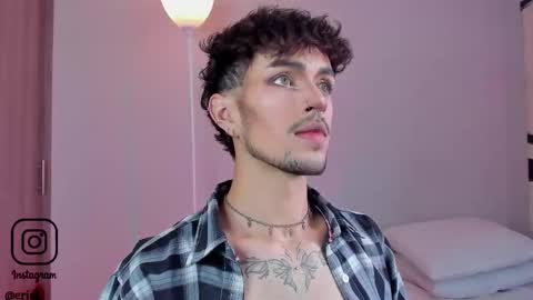 Snapshot of erisleon chatting on October 31, 2:53 pm   online show from October 31, 2:53 pm