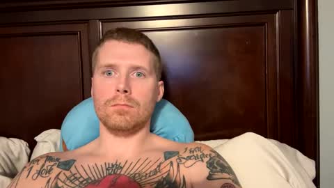 eriwat713 online show from February 28, 4:43 am