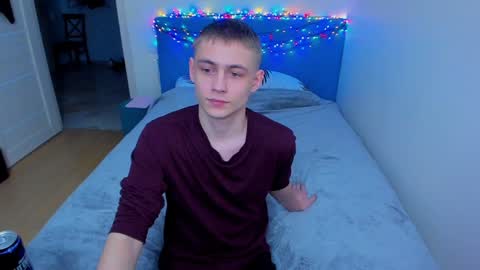 Snapshot of ermak_reborn chatting on December 20, 11:37 pm Max online show from December 20, 11:37 pm