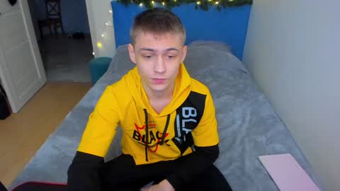 Snapshot of ermak_reborn chatting on December 26, 10:52 pm Max online show from December 26, 10:52 pm