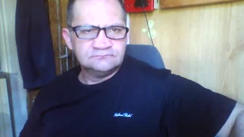errgis online show from June 9, 5:09 am