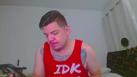 escodamus12 online show from January 21, 1:17 pm