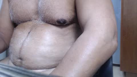 escorpion51 online show from December 29, 2:17 am