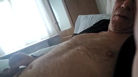 EssexB0y online show from March 11, 7:48 am