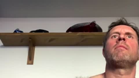 essexboy75 online show from March 27, 1:01 pm