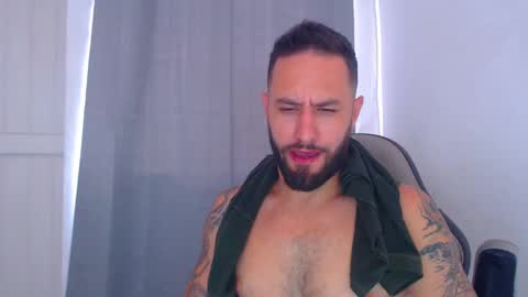 esteban online show from December 18, 5:21 pm